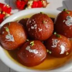Gulab Jamun with Ice Cream ( 2Pcs.)